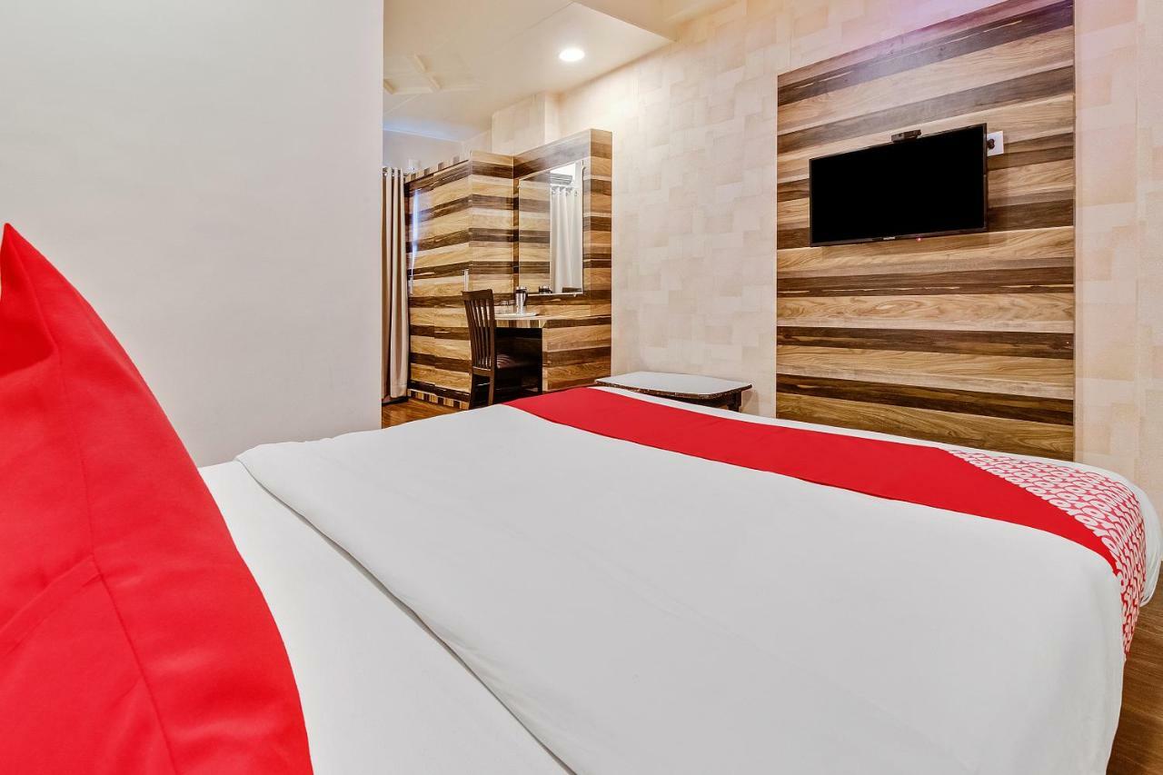 Oyo 47777 Hotel Laxminarayan Аурангабад Екстериор снимка