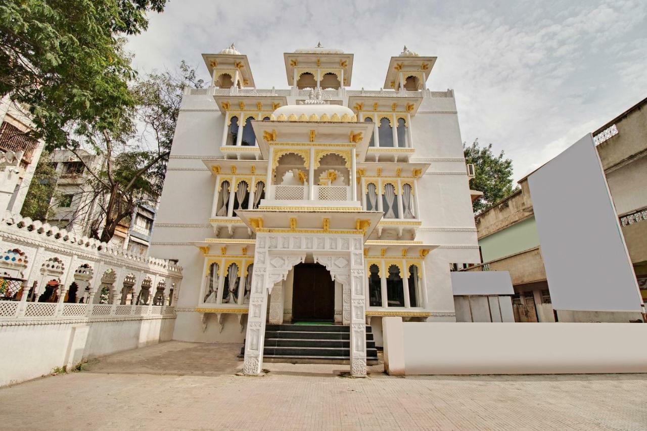 Oyo 47777 Hotel Laxminarayan Аурангабад Екстериор снимка